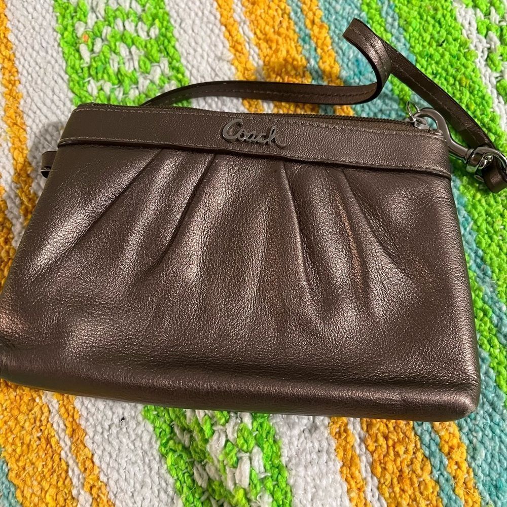 Coach metallic copper wristlet EUC - Picture 3 of 6